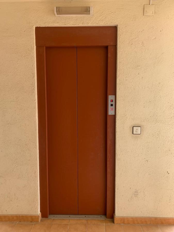 Apartamento De Playa En Santa Margarita. Roses Zewnętrze zdjęcie