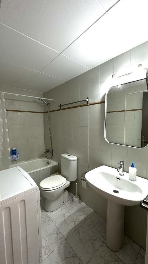 Apartamento De Playa En Santa Margarita. Roses Zewnętrze zdjęcie