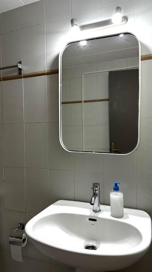 Apartamento De Playa En Santa Margarita. Roses Zewnętrze zdjęcie