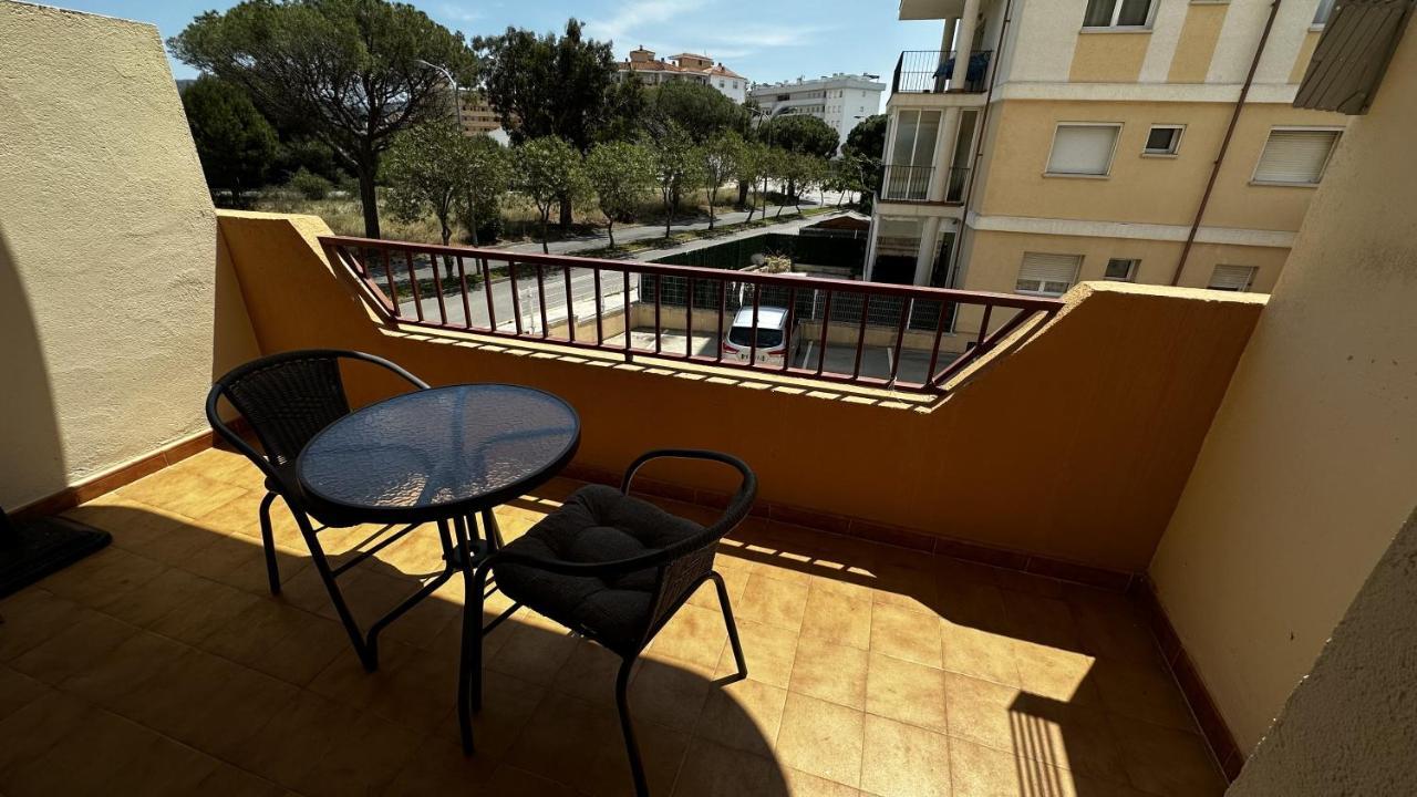Apartamento De Playa En Santa Margarita. Roses Zewnętrze zdjęcie