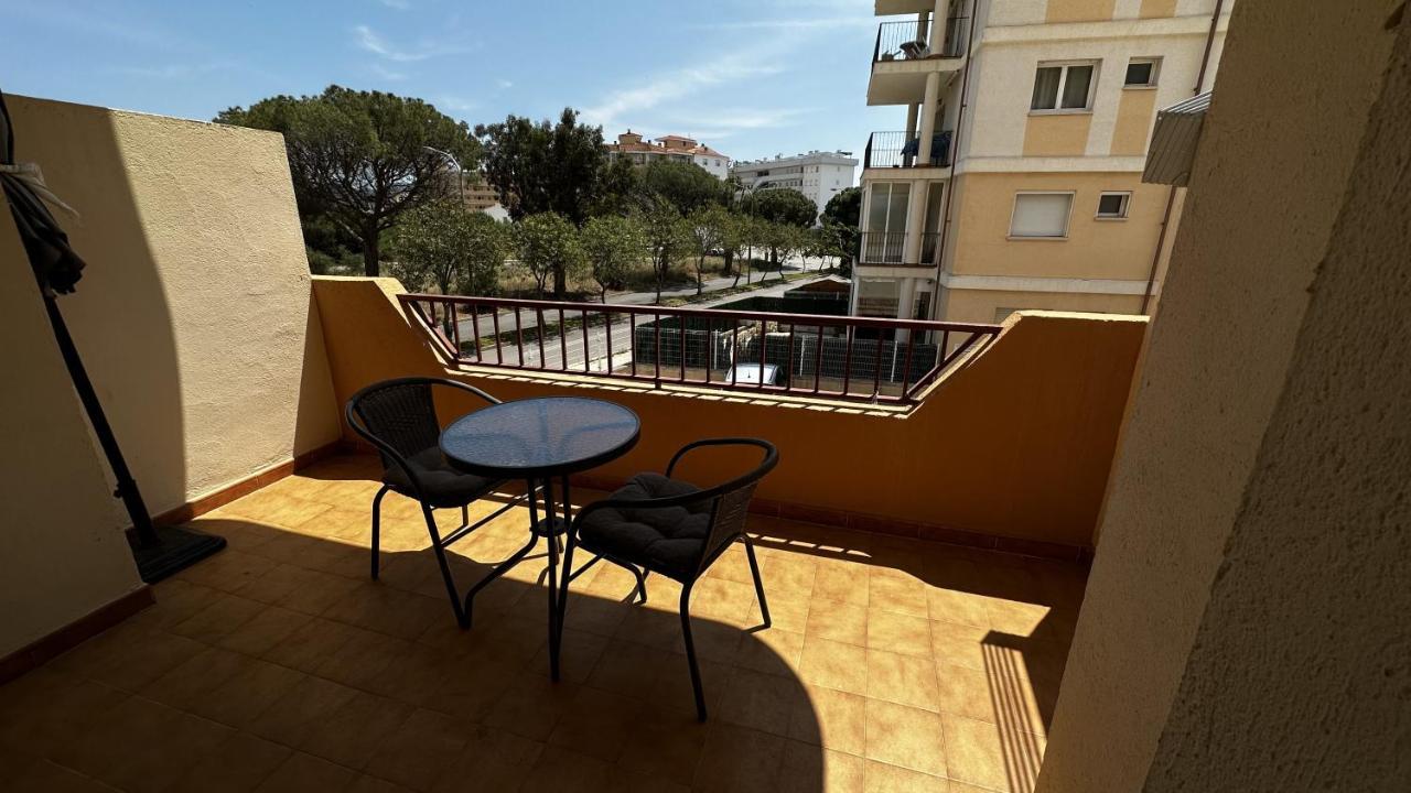 Apartamento De Playa En Santa Margarita. Roses Zewnętrze zdjęcie